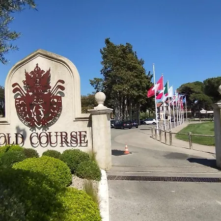 Entre Golf, Plages ,marina